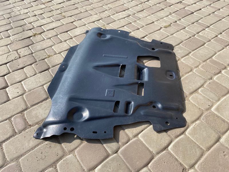 Защита под двигатель Ford Mondeo 2010-2015 3281345Q фото